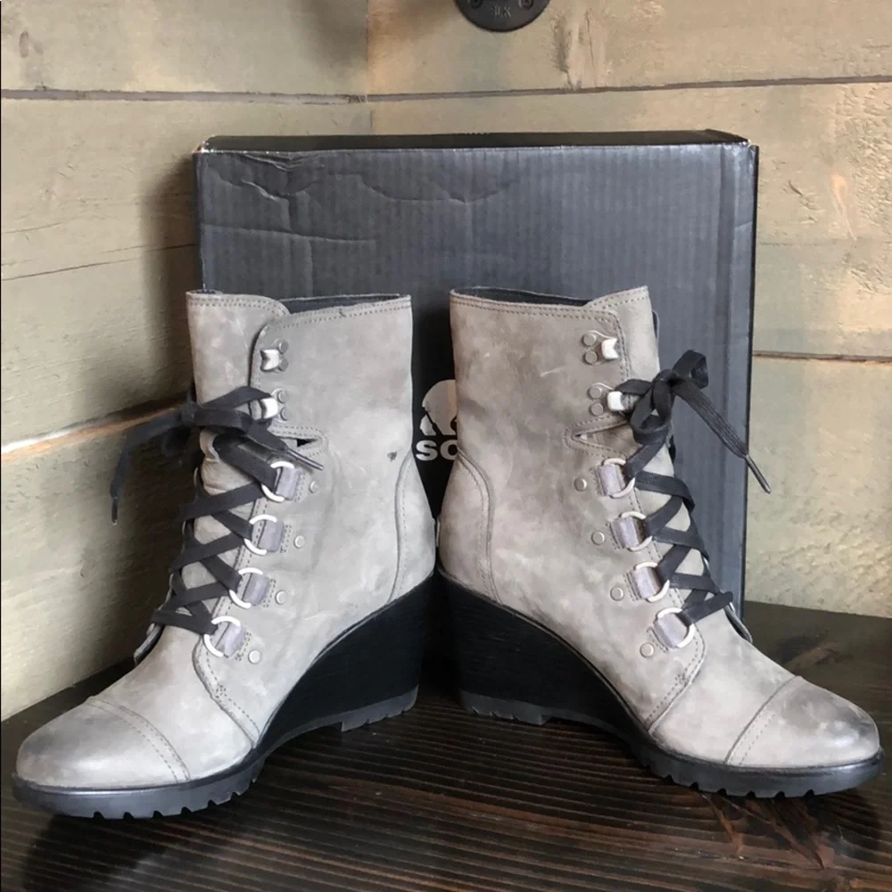 NWT Sorel After Hours lace Boot / bootie wedge - Picture 3 of 12